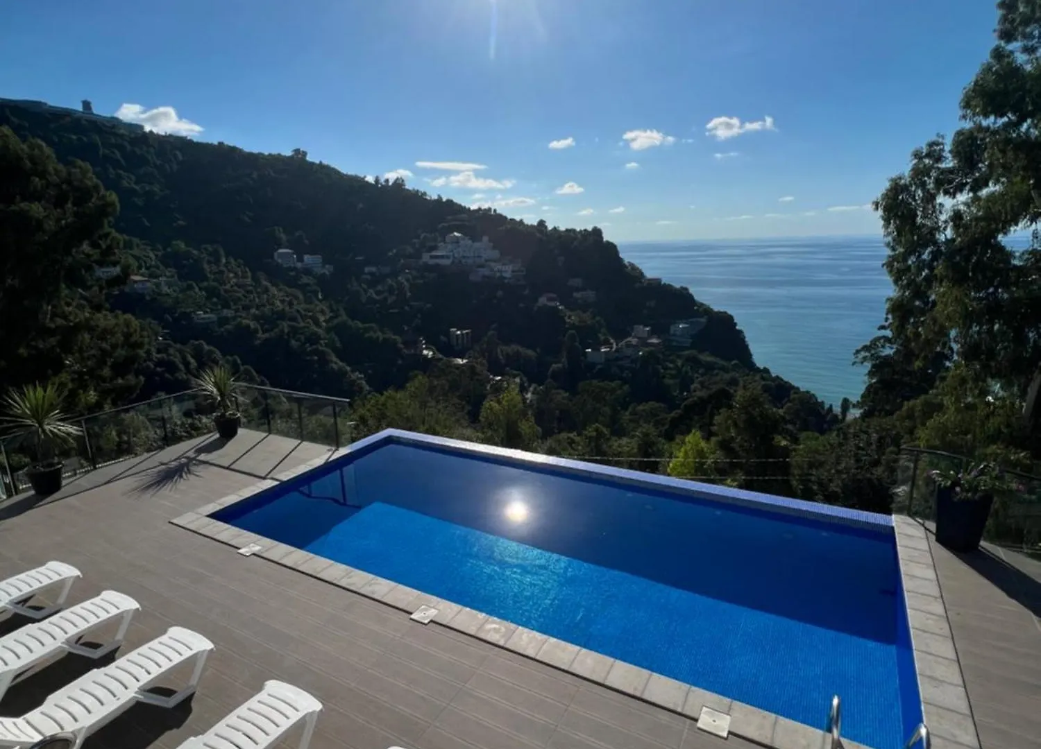 Villa Deluxe Kvariati